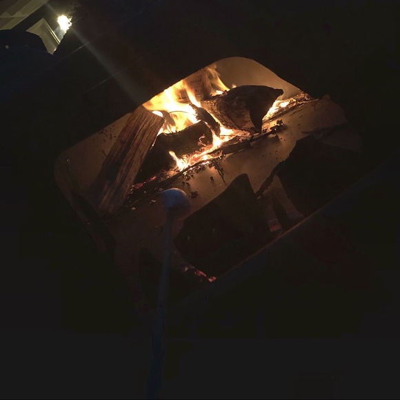 Meet your Posher, Alyssa - Picture 1 of 1